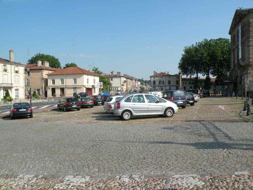  parking pavé du château de Lunéville